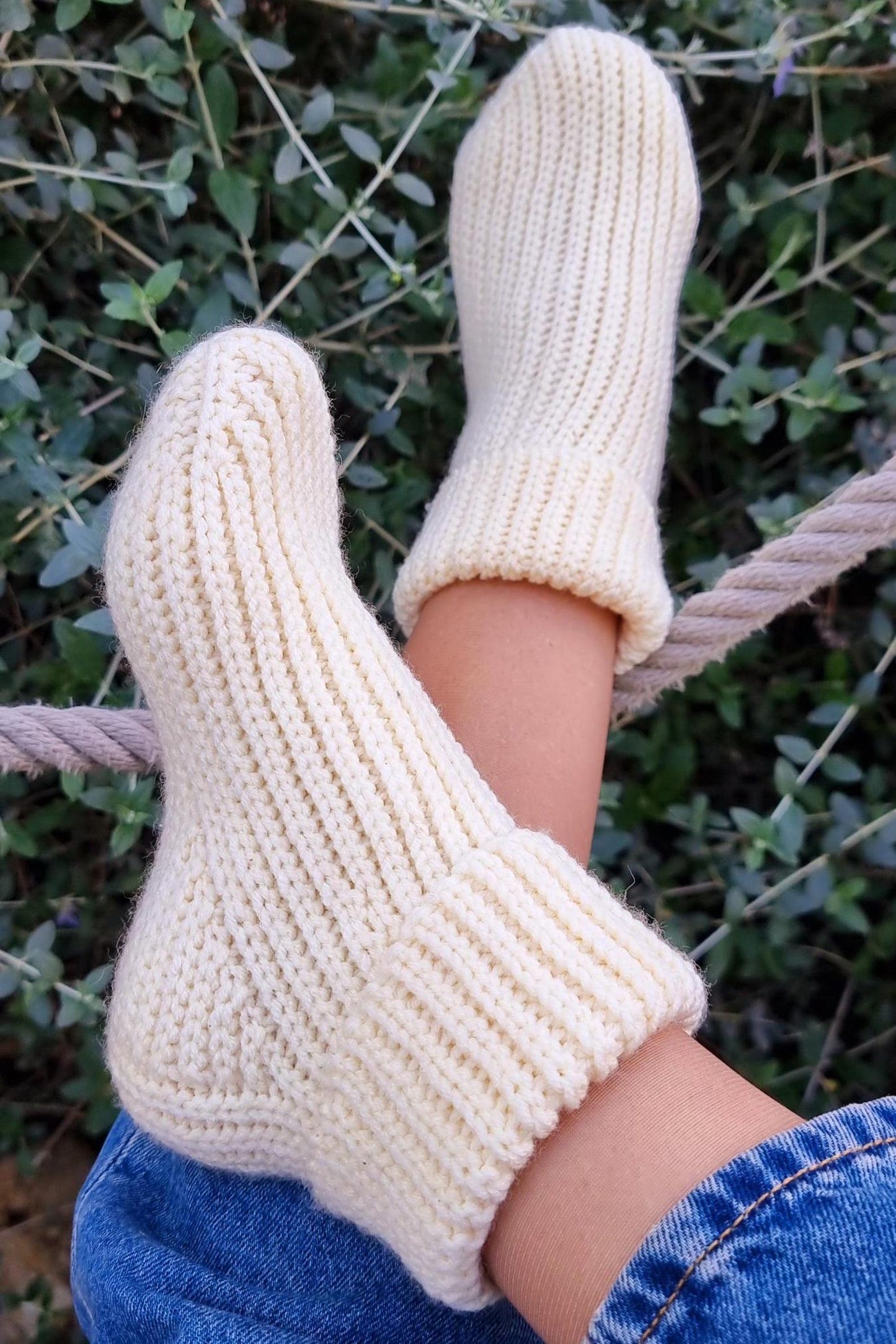 All-Size Warm Socks Crochet Pattern