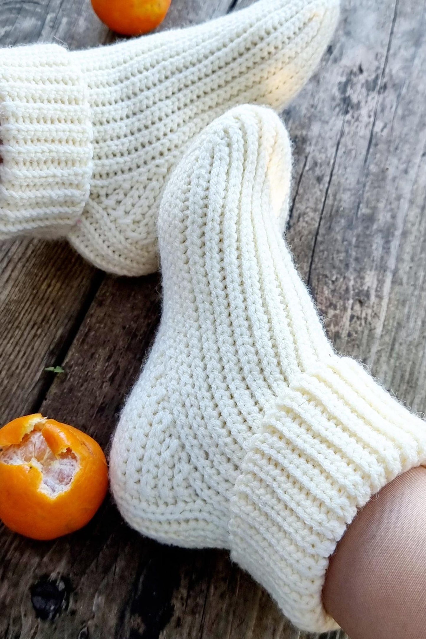 All-Size Warm Socks Crochet Pattern