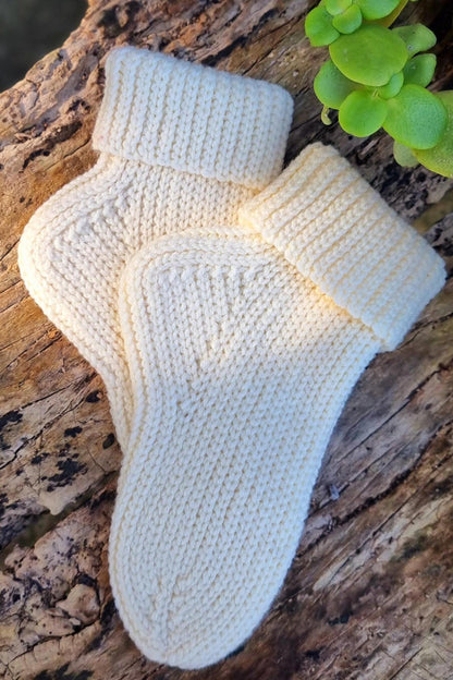 All-Size Warm Socks Crochet Pattern